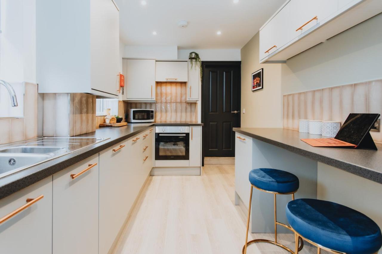 Townhouse House Ideal Contractors In Rugby Exteriör bild
