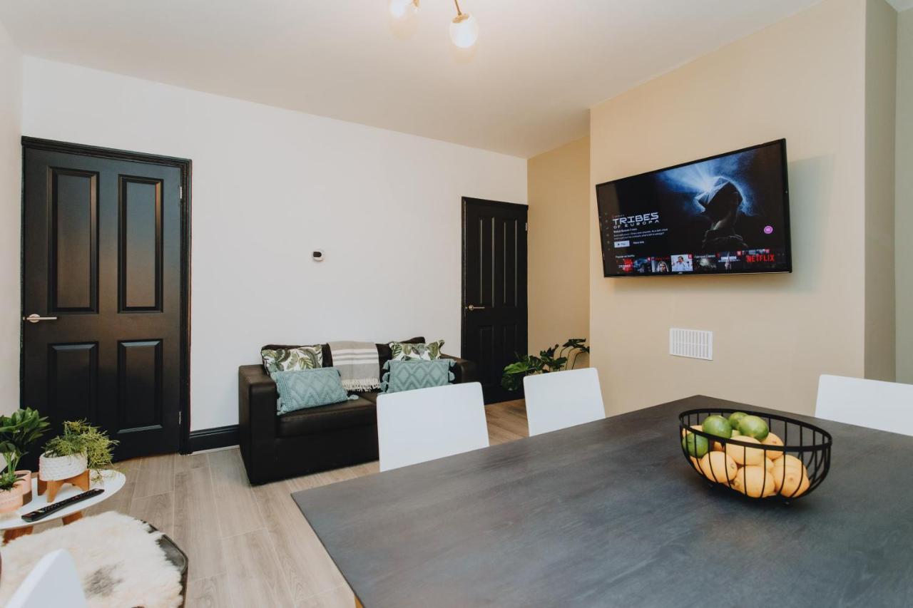 Townhouse House Ideal Contractors In Rugby Exteriör bild