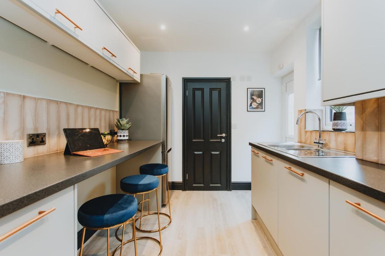 Townhouse House Ideal Contractors In Rugby Exteriör bild